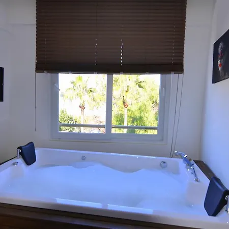 Sea View Apartment